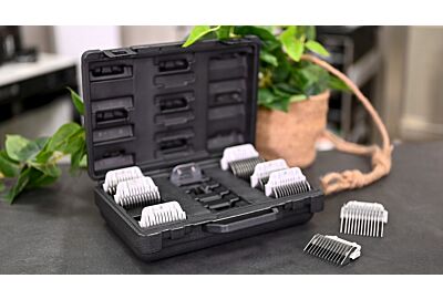 Show Tech presents the Pro Wide SS Snap-on Comb Kit